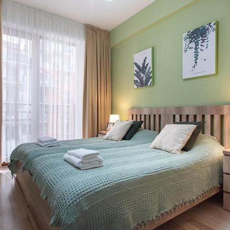 Gg Home - Cozy 2-Bedroom Apartment On Givi Kartozia Тбілісі Екстер'єр фото