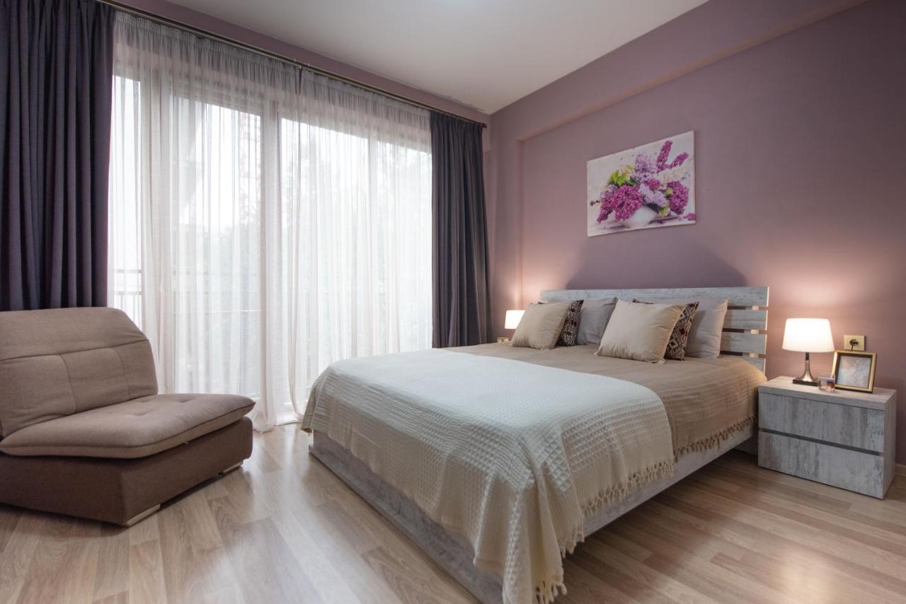 Gg Home - Cozy 2-Bedroom Apartment On Givi Kartozia Тбілісі Екстер'єр фото