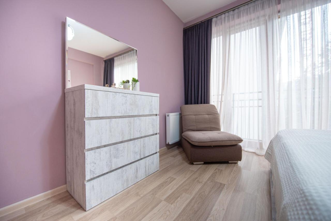 Gg Home - Cozy 2-Bedroom Apartment On Givi Kartozia Тбілісі Екстер'єр фото