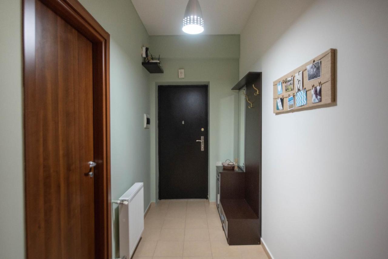 Gg Home - Cozy 2-Bedroom Apartment On Givi Kartozia Тбілісі Екстер'єр фото